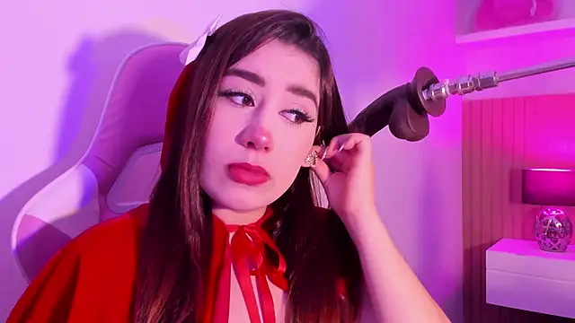 Snapshot of Amara_melodi chatting on June 17, 2026, 11:42 am Amara melodi online show from June 17, 2026, 11:42 am