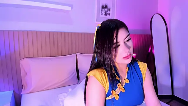 Snapshot of Amara_melodi chatting on July 1, 2026, 11:43 am Amara melodi online show from July 1, 2026, 11:43 am