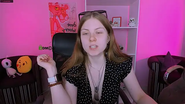 foxy tease  online show from September 28, 2025, 6:59 pm