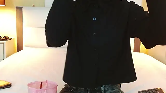 AllyPretty- online show from June 13, 2026, 10:35 am