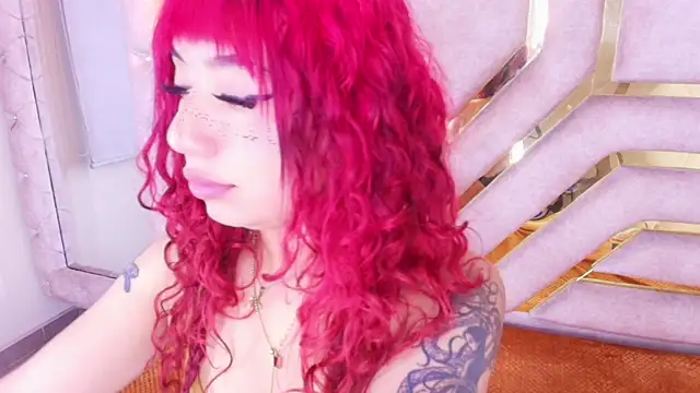Snapshot of Soleil_66 chatting on June 25, 2026, 5:12 am Soleil 66 online show from June 25, 2026, 5:12 am