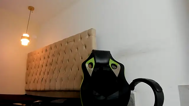 Darkknightx01 online show from October 8, 2025, 1:40 am