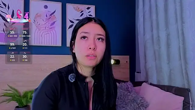 Snapshot of SarahMiler_ chatting on March 26, 2026, 12:14 pm SarahMiler online show from March 26, 2026, 12:14 pm