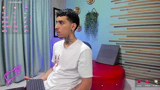 jharol cardonaa online show from October 13, 2025, 1:29 am