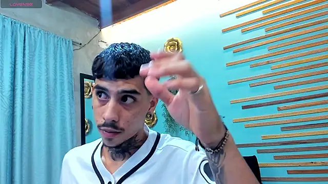 jharol cardonaa online show from September 19, 2025, 1:31 am