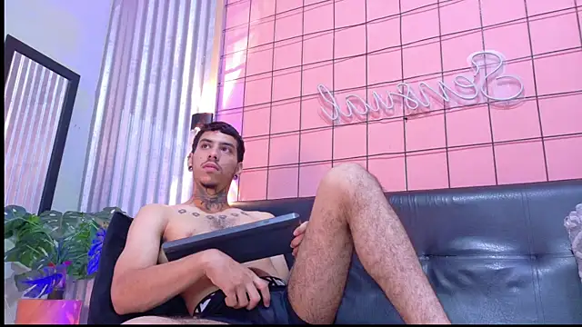 jharol cardonaa online show from November 9, 2025, 1:26 pm