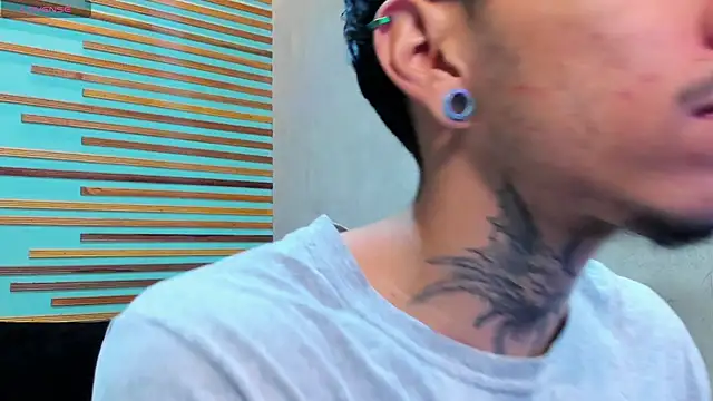 jharol cardonaa online show from October 4, 2025, 1:23 pm