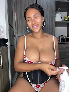 Mia sweet80 online show from October 22, 2025, 2:55 am