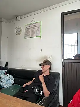 Jacobs0 online show from April 8, 2026, 8:54 pm