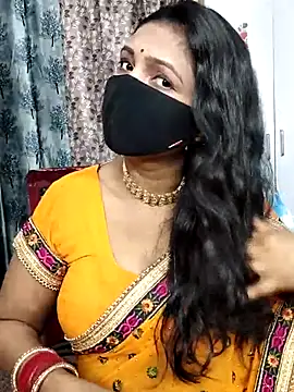Snapshot of Hotty_Sonali chatting on May 3, 2026, 1:33 am Hotty Sonali online show from May 3, 2026, 1:33 am