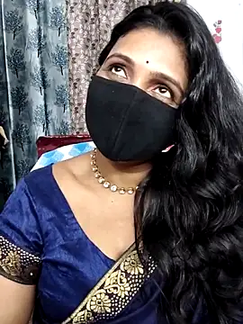 Snapshot of Hotty_Sonali chatting on May 2, 2026, 5:01 am Hotty Sonali online show from May 2, 2026, 5:01 am