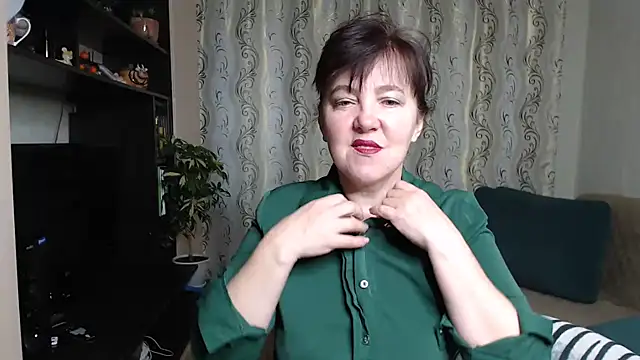 Illusionq online show from October 8, 2025, 5:09 am