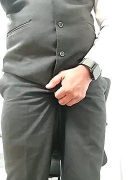 PROMYLOVE online show from February 26, 2026, 2:55 am