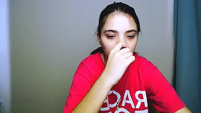 Sun Shine   online show from November 24, 2025, 3:12 pm