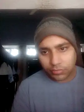 Desirock001 online show from December 21, 2025, 3:08 am