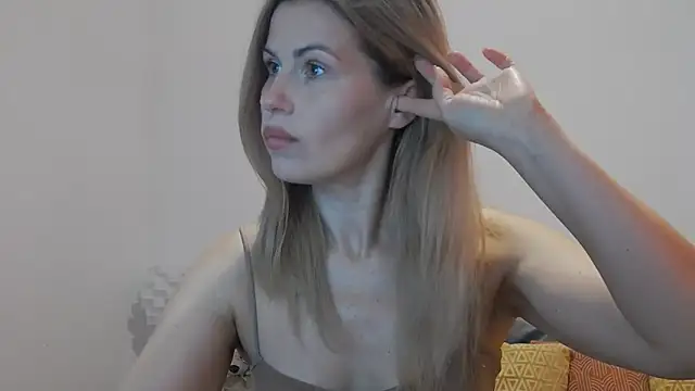 Snapshot of Lika_Soul chatting on May 9, 2026, 2:20 pm Lika Soul online show from May 9, 2026, 2:20 pm