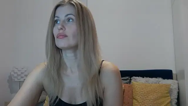 Snapshot of Lika_Soul chatting on April 25, 2026, 3:53 pm Lika Soul online show from April 25, 2026, 3:53 pm