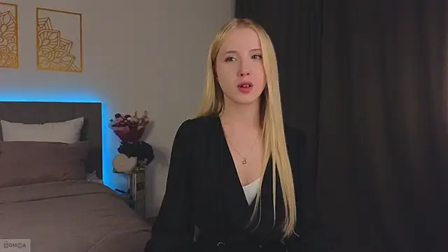 Snapshot of Adele_Armas chatting on October 8, 2025, 11:38 pm Adele Armas online show from October 8, 2025, 11:38 pm