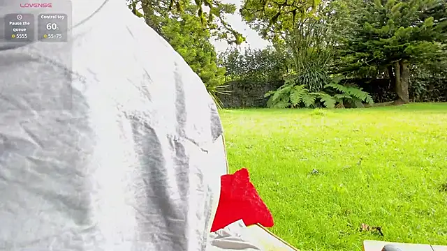 Angiehuston1 online show from April 6, 2026, 1:45 pm