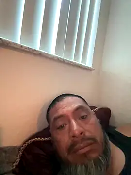 julio p online show from October 24, 2025, 9:14 pm