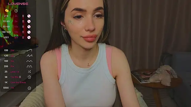 Snapshot of shuggybaby chatting on May 9, 2026, 10:02 pm shuggybaby online show from May 9, 2026, 10:02 pm