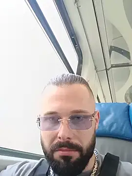 Barber33zk online show from May 24, 2026, 1:33 pm