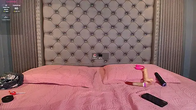 Snapshot of ARIIADANA chatting on September 9, 2025, 5:55 pm ARIIADANA online show from September 9, 2025, 5:55 pm