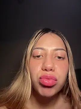 MissCat  online show from November 30, 2025, 1:50 am