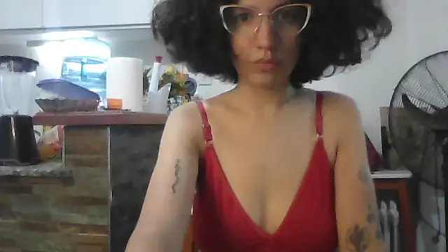 loliporomero online show from October 18, 2025, 2:57 am