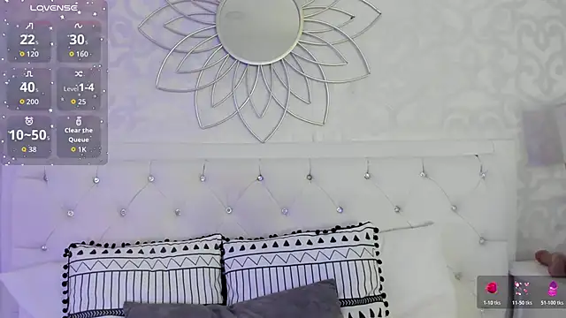 Cassie66  online show from December 2, 2025, 3:41 am