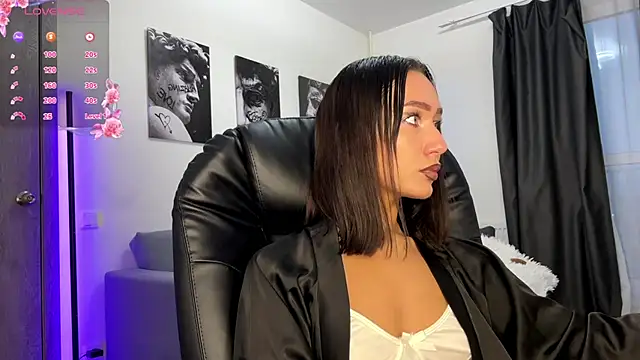 Lisa Shultz online show from October 12, 2025, 1:12 pm