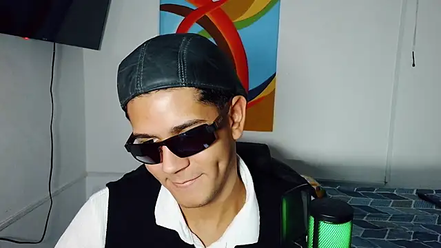 Snapshot of juanacock_1 chatting on November 1, 2025, 3:13 am juanacock 1 online show from November 1, 2025, 3:13 am