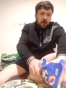 nihattttttttttttttt online show from February 3, 2026, 8:58 pm