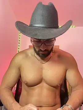 magnumchris online show from June 1, 2026, 12:38 pm