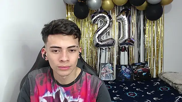 Rimuru17 online show from February 18, 2026, 3:37 am