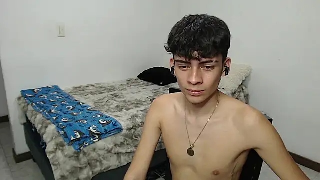 Rimuru17 online show from March 10, 2026, 3:32 am