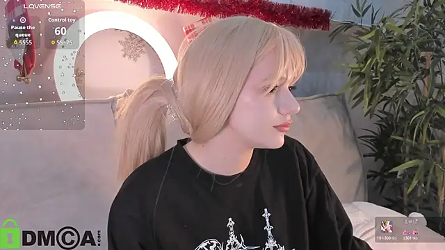 Molly Platt online show from January 14, 2026, 9:35 am