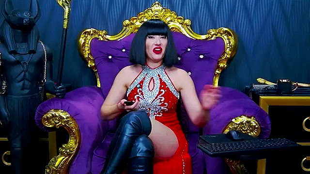 LaraMaeve online show from December 23, 2025, 6:23 am