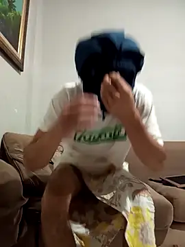 trepadorgalhudo online show from March 24, 2026, 6:35 am