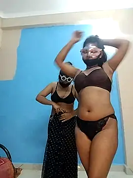 Snapshot of Sexy_dolls chatting on November 8, 2025, 2:59 am Sexy dolls online show from November 8, 2025, 2:59 am