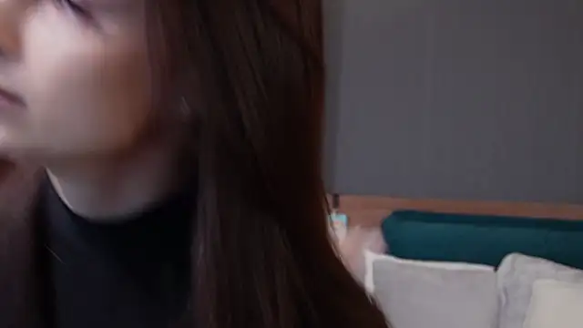 EmilyTrix online show from February 25, 2026, 9:09 am