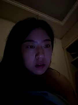 Snapshot of Olivia-l chatting on October 10, 2025, 6:31 pm Olivia-l online show from October 10, 2025, 6:31 pm