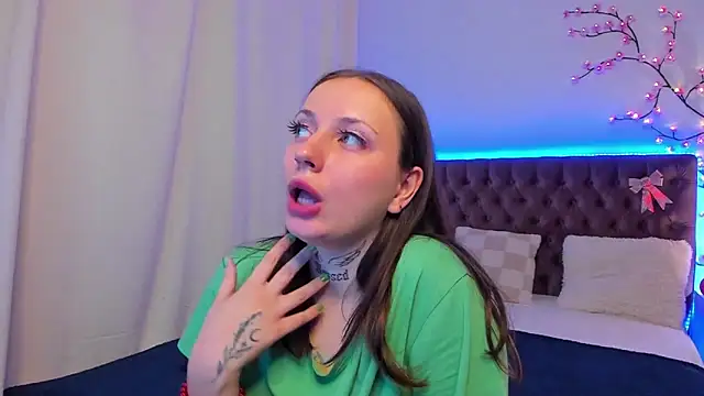 LilaVame online show from October 22, 2025, 7:57 pm