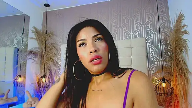 Snapshot of LexieBloom chatting on March 2, 2026, 5:19 am LexieBloom online show from March 2, 2026, 5:19 am