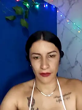 karinnahotdirty online show from April 21, 2026, 8:48 pm