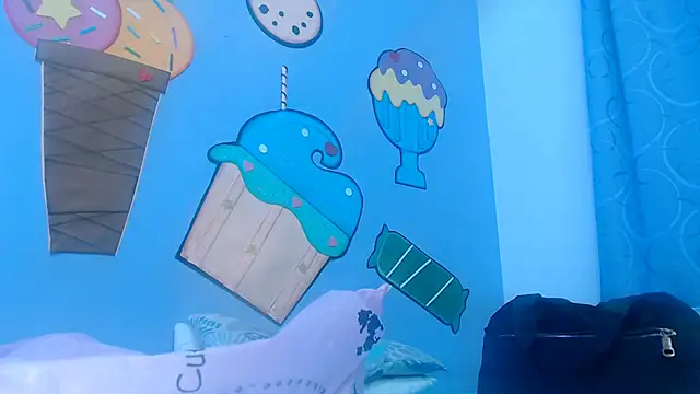 skinnykalitzo18 online show from January 14, 2026, 2:31 pm