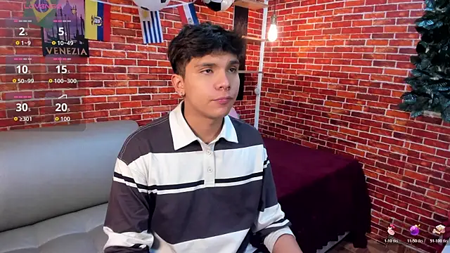 Snapshot of Thiago_Kozak chatting on June 24, 2026, 12:15 pm Thiago Kozak online show from June 24, 2026, 12:15 pm