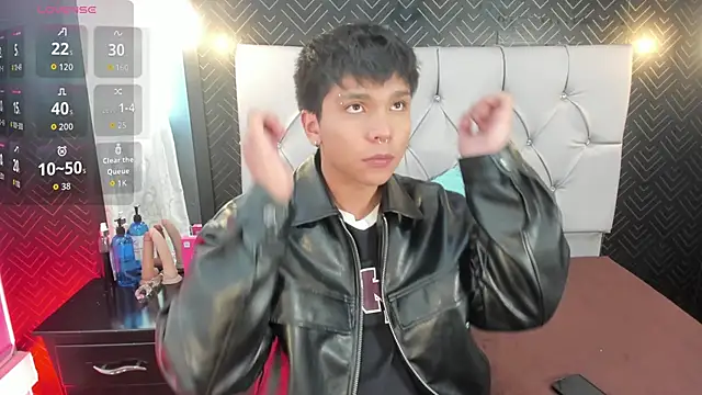 Snapshot of Thiago_Kozak chatting on February 28, 2026, 1:00 pm Thiago Kozak online show from February 28, 2026, 1:00 pm