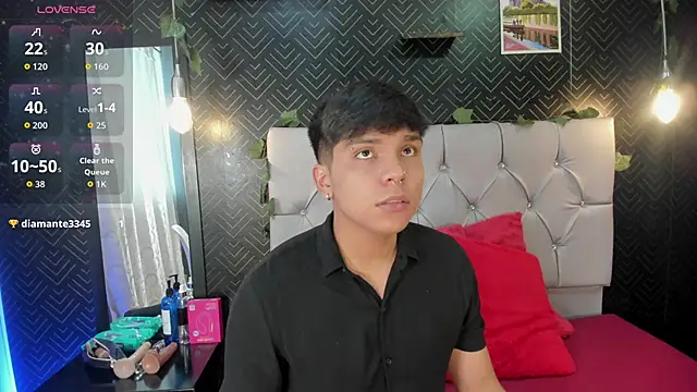 Snapshot of Thiago_Kozak chatting on January 12, 2026, 12:34 pm Thiago Kozak online show from January 12, 2026, 12:34 pm