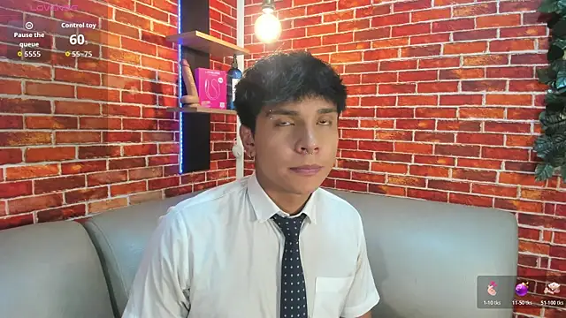 Thiago Kozak online show from April 1, 2026, 1:52 pm